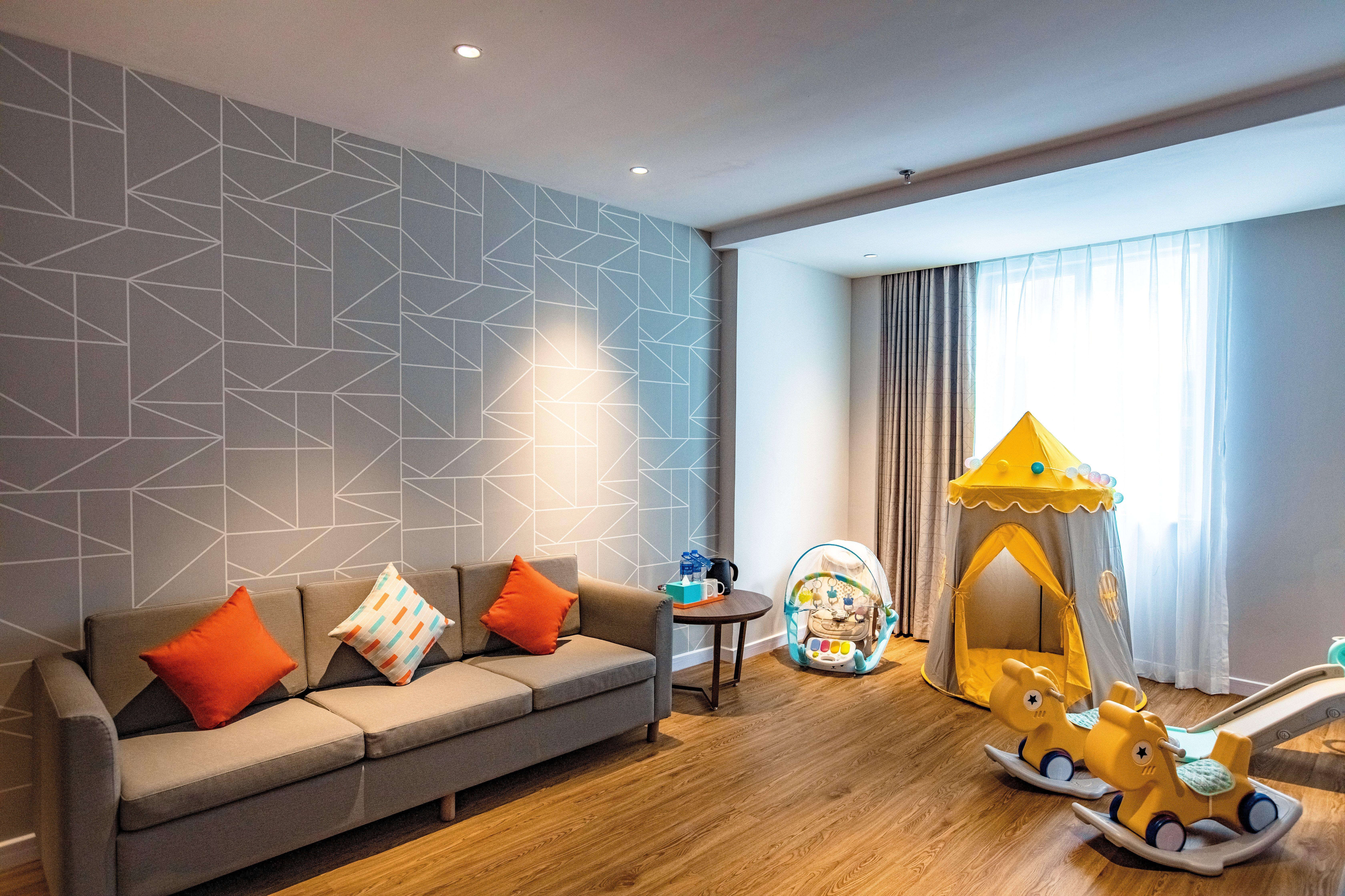 Holiday Inn Express Shantou City Center By Ihg Экстерьер фото