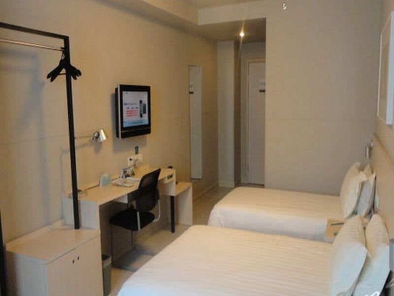 Holiday Inn Express Shantou City Center By Ihg Экстерьер фото