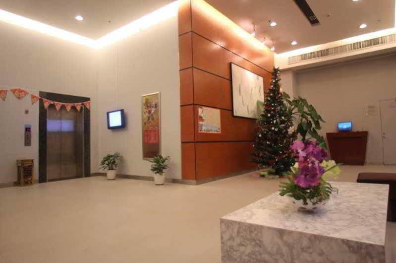 Holiday Inn Express Shantou City Center By Ihg Экстерьер фото
